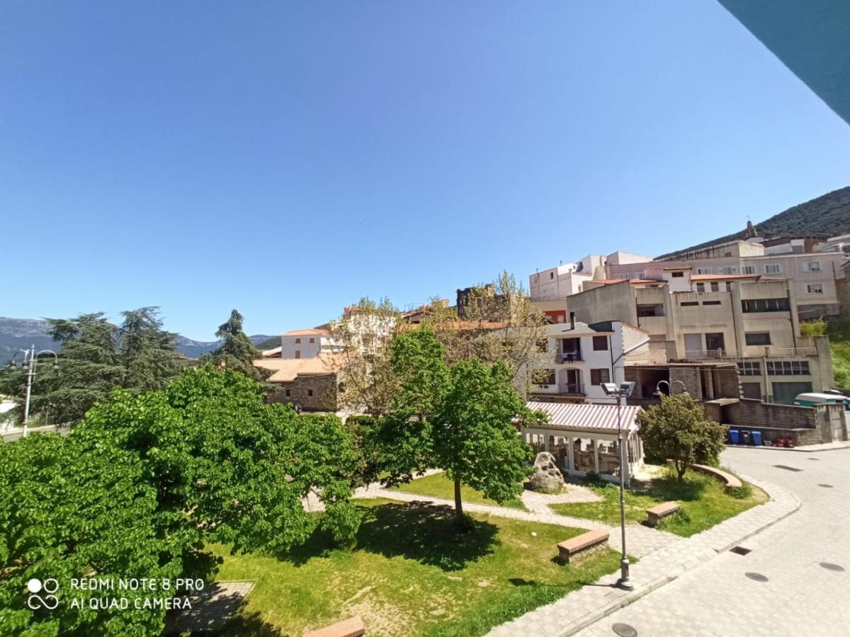Bed And Breakfast Murales Orgosolo Exterior photo